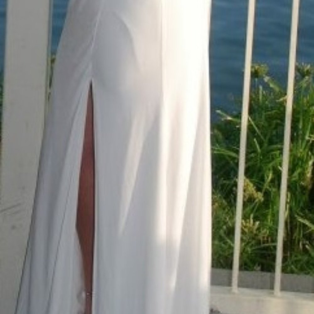 Prom dress - Picture 4 of 4